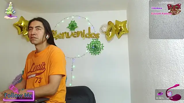 KiddyEvaa666999 online show from December 31, 9:28 pm