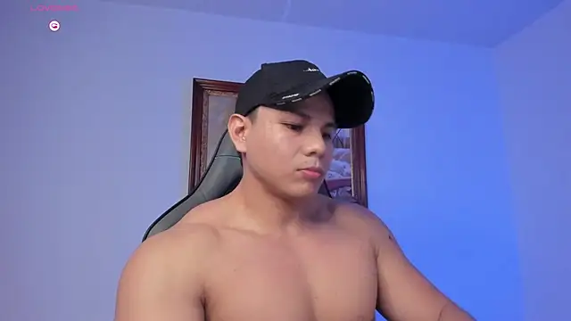 RoyConstance online show from March 3, 3:12 am