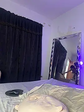 Snapshot of AgathaFoxy chatting on March 26, 9:42 pm AgathaFoxy online show from March 26, 9:42 pm