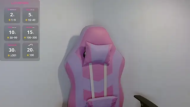 yulissa18 online show from March 15, 7:36 am