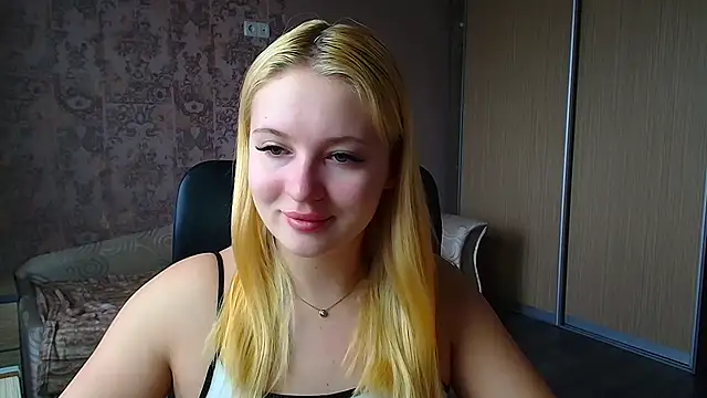 Milka kiss  online show from April 2, 10:13 am