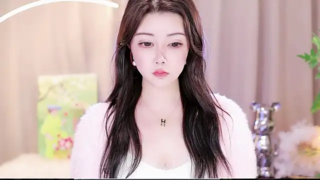 Snapshot of Qiaoqiao_ chatting on January 13, 3:36 pm Qiaoqiao online show from January 13, 3:36 pm