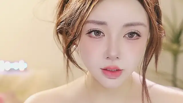 Qiaoqiao  online show from March 16, 5:28 pm