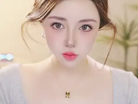 Qiaoqiao  online show from April 7, 2:56 am