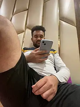 Snapshot of BengaliBabu_Rohan chatting on December 20, 6:02 pm BengaliBabu Rohan online show from December 20, 6:02 pm