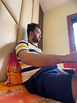 Snapshot of BengaliBabu_Rohan chatting on December 30, 6:42 am BengaliBabu Rohan online show from December 30, 6:42 am