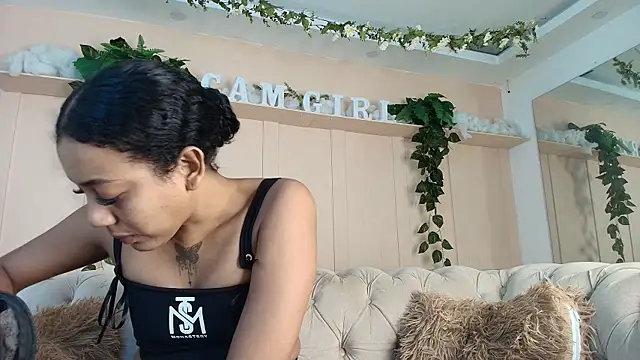 Snapshot of flavia_cruz chatting on May 16, 12:04 pm flavia cruz online show from May 16, 12:04 pm