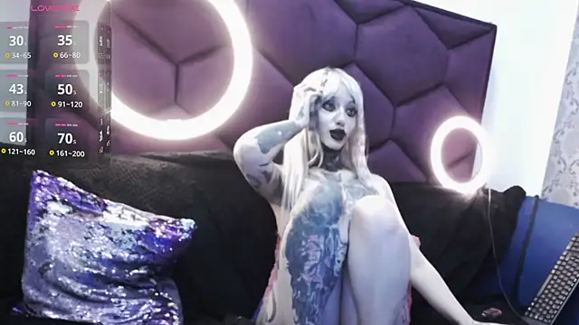 TyphoidMary online show from December 3, 12:24 am