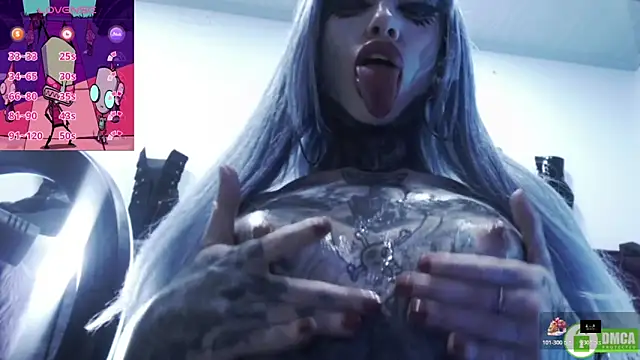 TyphoidMary online show from November 10, 5:28 am