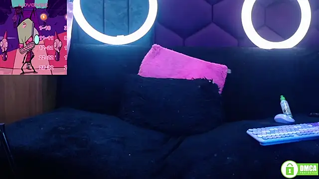 TyphoidMary online show from November 22, 7:13 pm