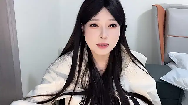 Snapshot of Q-ing chatting on January 21, 8:54 pm Q-ing online show from January 21, 8:54 pm