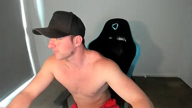  DownUnderFit  online show from November 13, 11:25 pm