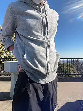 takuyapp online show from February 2, 1:59 am