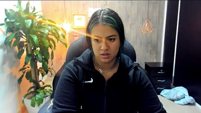 Xisu  online show from February 19, 3:50 am