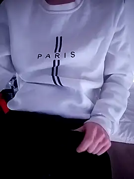 Snapshot of gostos__oo chatting on December 21, 11:13 pm gostos  oo online show from December 21, 11:13 pm