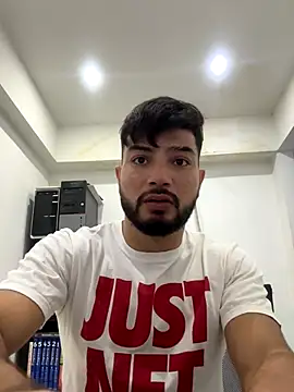 Snapshot of _tony8 chatting on October 29, 12:46 am tony8 online show from October 29, 12:46 am