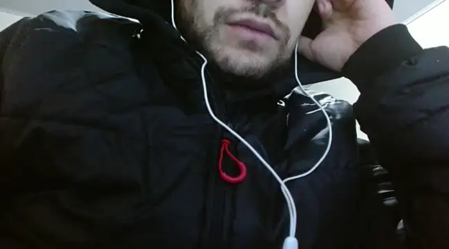 camiloking1720 online show from March 13, 6:05 am