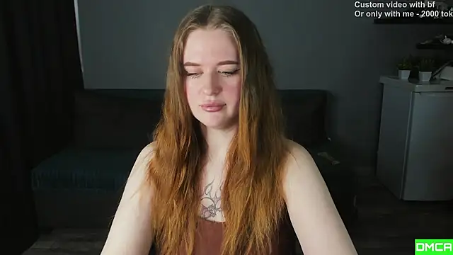 Pinku kitsune online show from March 5, 6:09 am