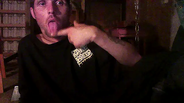 Snapshot of luke_thighwalker2469 chatting on June 1, 7:21 am luke thighwalker2469 online show from June 1, 7:21 am