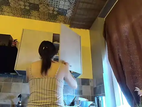 Dulce hot 23  online show from June 4, 7:58 am