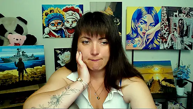 Snapshot of Darina_M_ chatting on June 20, 4:37 am Darina M online show from June 20, 4:37 am