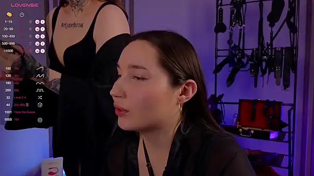 domDani subMay online show from February 1, 8:37 pm