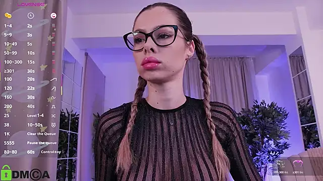 AllenaMoon online show from February 3, 8:14 pm