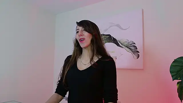 luna willians online show from April 2, 2:15 pm