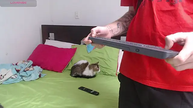 Snapshot of Nanna_and_Balder chatting on February 25, 9:46 pm Nanna and Balder online show from February 25, 9:46 pm