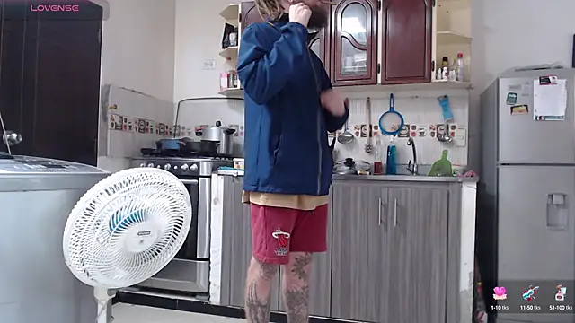 Snapshot of Nanna_and_Balder chatting on March 6, 9:09 pm Nanna and Balder online show from March 6, 9:09 pm