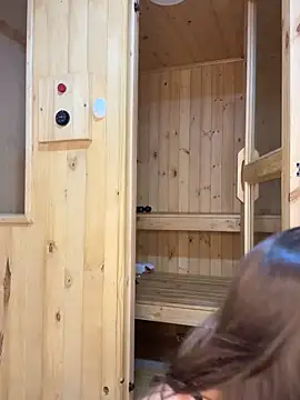 Barbielatinas online show from November 23, 3:50 am