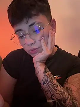 Snapshot of Ashley_Chriss chatting on January 18, 9:45 am Ashley Chriss online show from January 18, 9:45 am