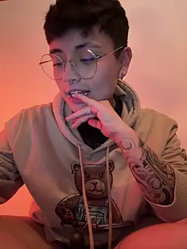 Snapshot of Ashley_Chriss chatting on January 24, 7:41 am Ashley Chriss online show from January 24, 7:41 am