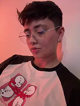 Snapshot of Ashley_Chriss chatting on January 26, 10:23 am Ashley Chriss online show from January 26, 10:23 am