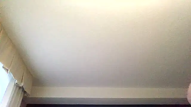 Snapshot of _GodessIsabella_97 chatting on December 25, 1:51 pm GodessIsabella 97 online show from December 25, 1:51 pm