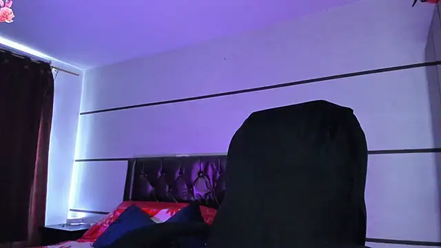 nathylovexx online show from November 10, 2:49 pm