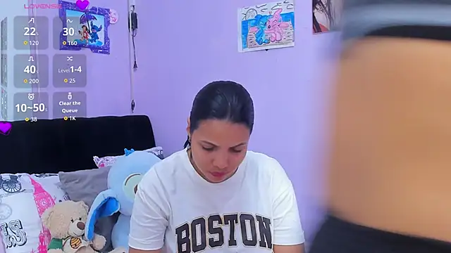 sara mendez2 online show from September 18, 12:12 am