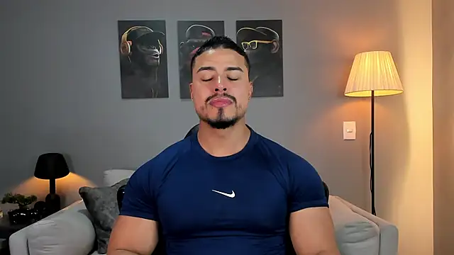 Snapshot of ApoloMakris chatting on November 22, 7:35 pm ApoloMakris online show from November 22, 7:35 pm