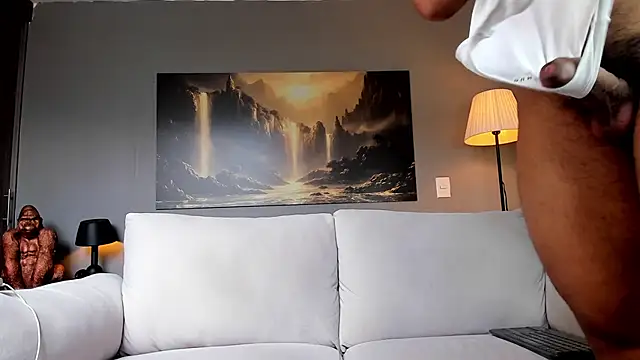 Snapshot of ApoloMakris chatting on February 10, 6:23 pm ApoloMakris online show from February 10, 6:23 pm