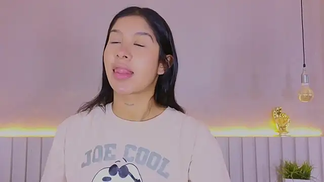 Aida moreno online show from February 24, 11:30 am