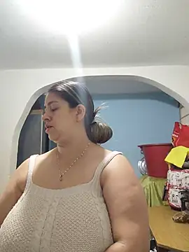 Snapshot of Melinda_bob chatting on May 24, 10:04 pm Melinda bob online show from May 24, 10:04 pm