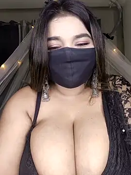 Snapshot of Bold-Cat chatting on February 17, 4:57 pm Bold-Cat online show from February 17, 4:57 pm