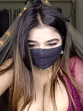 Snapshot of Bold-Cat chatting on February 23, 5:10 pm Bold-Cat online show from February 23, 5:10 pm