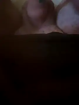 Snapshot of Fjome chatting on November 9, 8:23 am Fjome online show from November 9, 8:23 am