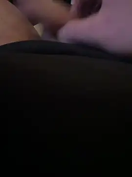 Snapshot of Fjome chatting on March 17, 5:55 am Fjome online show from March 17, 5:55 am