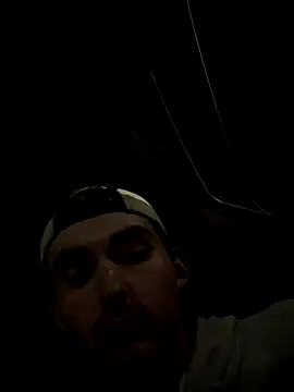 Snapshot of kevinsito1 chatting on November 18, 4:39 am kevinsito1 online show from November 18, 4:39 am