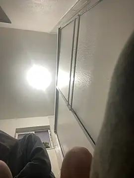 Snapshot of kevinsito1 chatting on January 14, 2:33 pm kevinsito1 online show from January 14, 2:33 pm