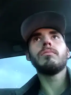 Snapshot of kevinsito1 chatting on April 1, 1:41 pm kevinsito1 online show from April 1, 1:41 pm