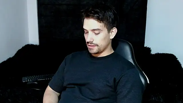 Ian Daviz online show from April 8, 12:43 am