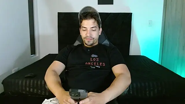 Ian Daviz online show from May 24, 3:17 pm